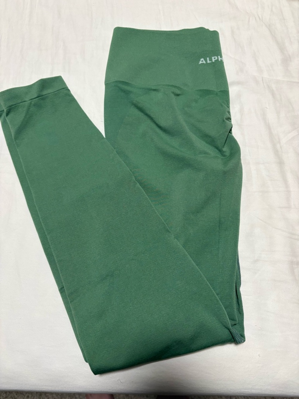 Alphalete amplify seamless high-waist leggings in forest green